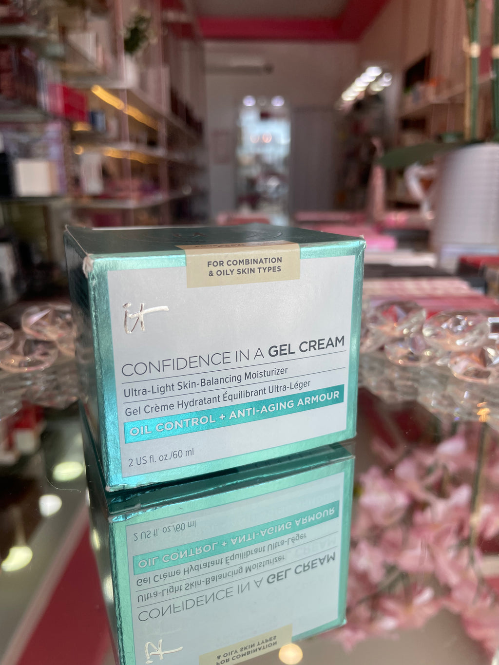 IT COSMETICS I Confidence in a Gel Cream