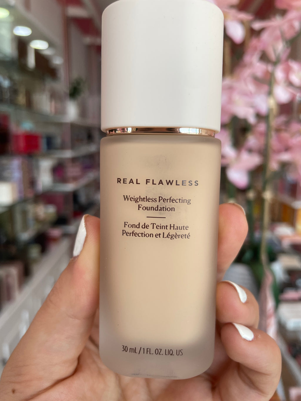 LAURA MERCIER I Real Flawless Weightless Perfecting Foundation