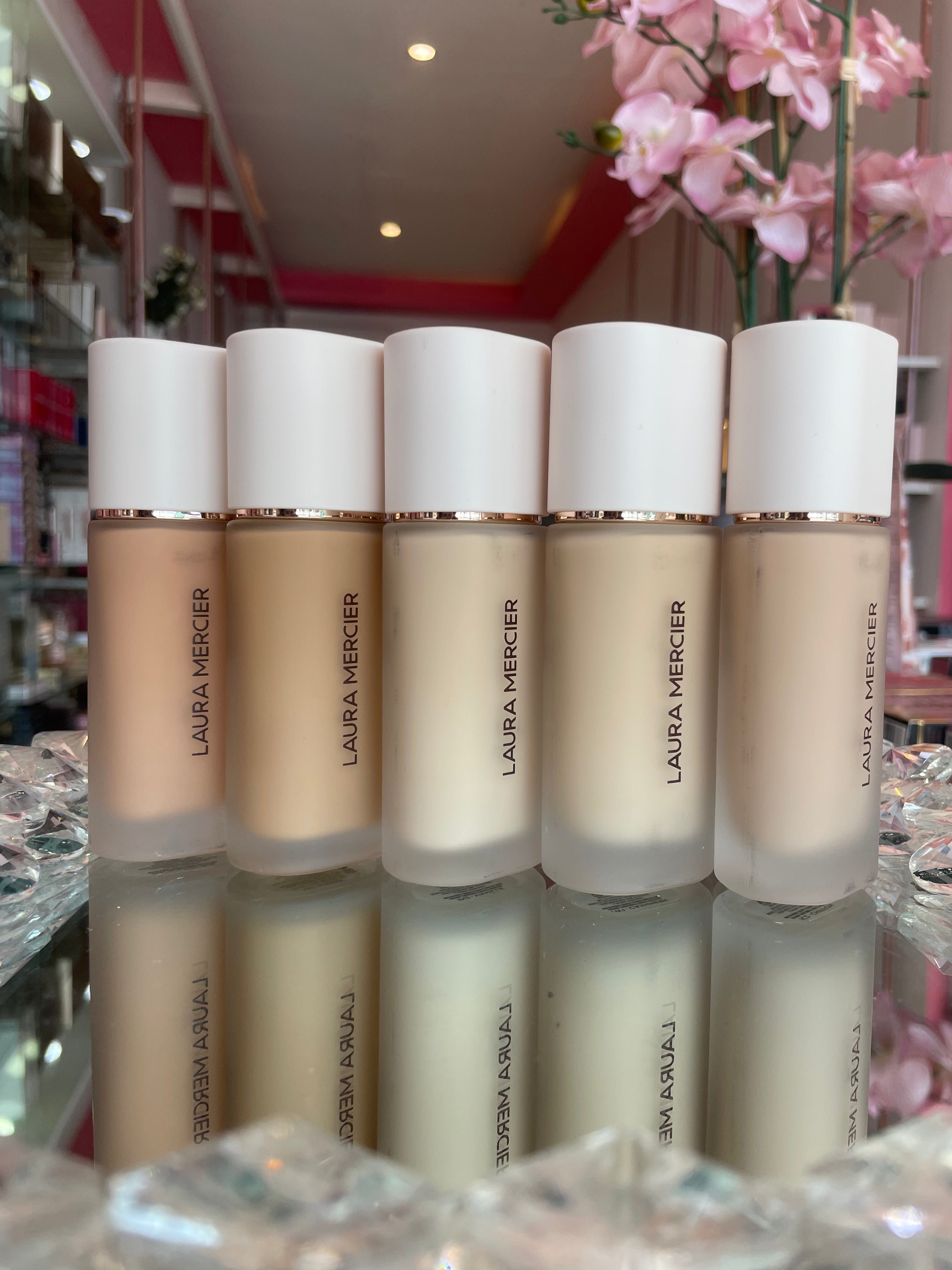 LAURA MERCIER I Real Flawless Weightless Perfecting Foundation